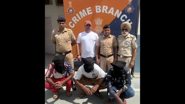 The accused in the custody of crime branch, Chandigarh Police. (HT)