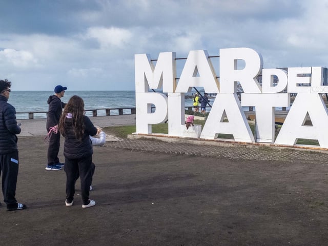 Mar del Plata es un clásico para las vacaciones de invierno, a pesar de la falta de turista y el consumo en baja. Foto: Diego Izquierdo.