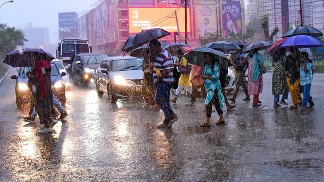 The orange alert is issued as a warning of extremely bad weather with the potential of disruption in the commute with road and rail closures, and interruption of power supply.