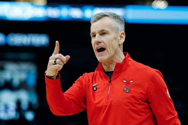 Chicago Bulls head coach Billy Donovan yells at an official during a game against the Charlotte Hornets at Spectrum Center.
