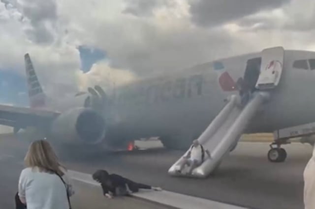 Evacuaron un avión de American Airlines porque se estaba incendiando por dentro. (Captura)
