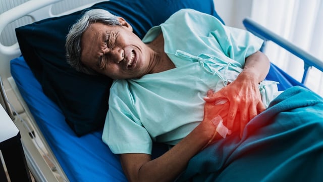 Know who are at an increased risk of getting hepatitis. 