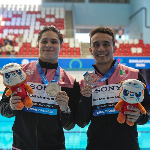 Osmar Olvera y Juan Celaya terminaron en el segundo sitio en la final de trampolín 3m sincronizados en el Campeonato Mundial de Deportes Acuáticos Singapur 2025.