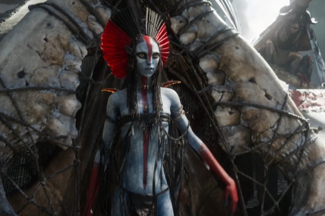 Una mujer Na&#39;vi luce como la antagonista principal en la tercera entrega de la historia de Avatar.