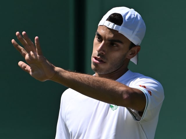 Francisco Cerúndolo no tuvo una buena semana y cayó del top 20. Foto de EFE