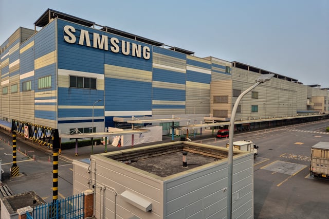 A view of a Samsung Electronics Vietnam factory in Bac Ninh province, Vietnam, April 3, 2025. Vietnam, with a tariff rate of 46 per cent imposed by U.S. President Donald Trump, is one of six countries in the nine Southeast Asian region slapped with much bigger-than-expected by the U.S. REUTERS/Stringer/File Photo