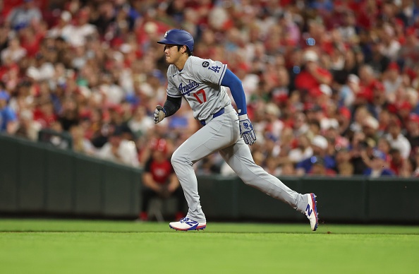 CINCINNATI, OHIO – JULY 28:   Shohei Ohtani #17 of the Los Angeles Dodgers waits to bat in the third inning against the Cincinnati Reds at Great American Ball Park on July 28, 2025 in Cincinnati, Ohio. (Photo by Andy Lyons/Getty Images)
