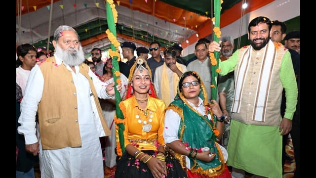 Haryana chief minister Nayab Singh Saini and transport minister Anil Vij during a Teej event in Ambala on Monday. (Sourced)