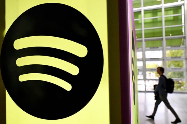 Spotify's operating profit between April and June reached 406 million euros, below the 539 million euros it had forecast