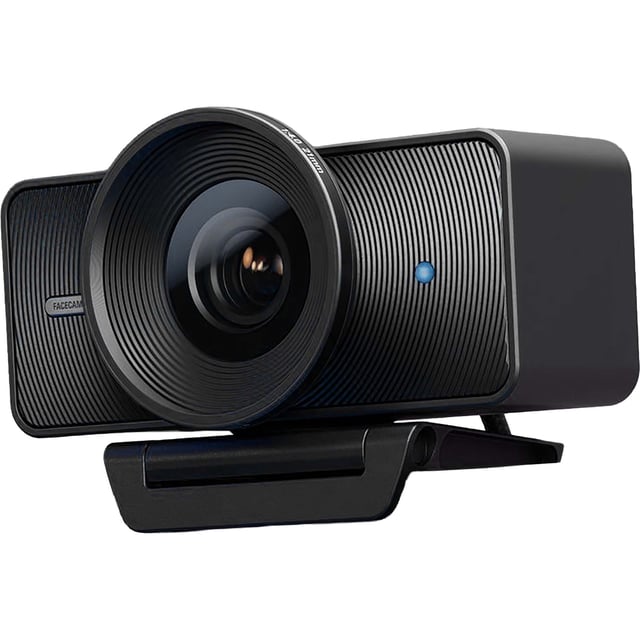 Facecam 4K in full use with Camera Hub software being showcased.