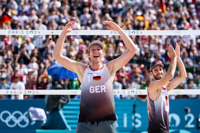 Nils Ehlers (l.) und Clemens Wickler freuen sich auf die Heim-EM.