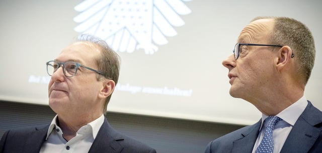 Bundesinnenminister Alexander Dobrindt (CSU) und Bundeskanzler Friedrich Merz (CDU)
