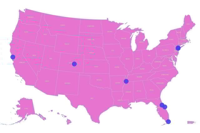 A map graphic highlighting top 10 attractions in the U.S.
