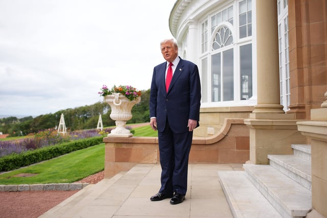 TURNBERRY, SCOTLAND - JULY 28:  U.S. President Donald Trump prepares to greet British Prime Minister Keir Starmer and his wife Victoria Starmer at Trump Turnberry golf club on July 28, 2025 in Turnberry, Scotland. The pair are meeting at Turnberry before traveling together to Aberdeenshire to have a private dinner at another Trump-owned golf club. President Trump is visiting Scotland in a trip that’s part-vacation, part-work, as he stays at his Trump Turnberry golf course, followed by the Trump International Golf Links in Aberdeenshire, between July 25 to 29.  (Photo by Andrew Harnik/Getty Images)