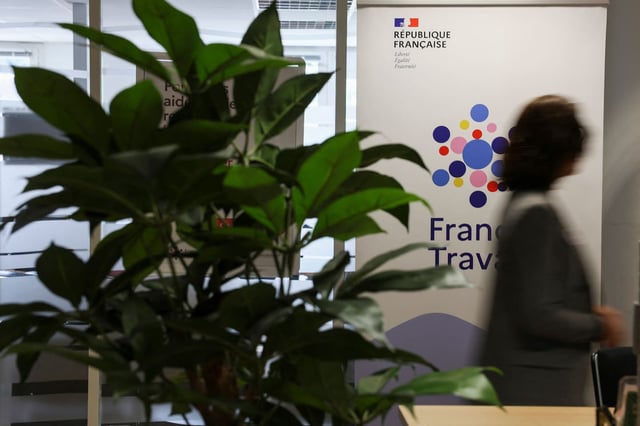 Selon les données fournies par France Travail et la Dares parues le 29 juillet, le nombre d’inscrits à France Travail a baissé de 5,7 % entre le second et le premier trimestre 2025.