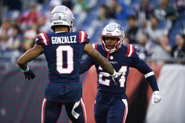 The bet365 bonus code WEEK365 secures a $200 bonus or $1,000 Safety Net for Thursday Night Football, where DB Christian Gonzalez (0) and the Patriots visit the Jets.