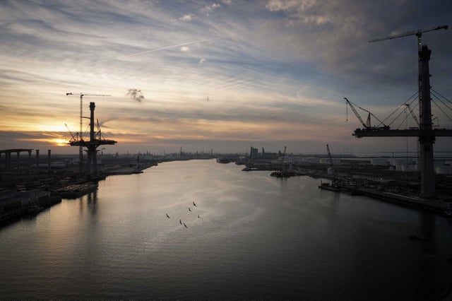 The acquisition of Chart by Baker Hughes comes as the Big 3 oilfield services companies look to further expand into the growing liquefied natural gas industry.