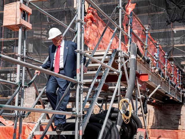 Jerome Powell, asediado. Foto: nytimes