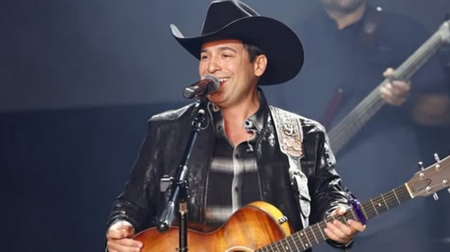 Bobby Pulido anuncia que buscará ser diputado federal en Estados Unidos.