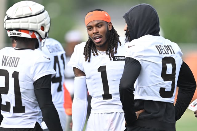 Jul 26, 2025; Berea, OH, USA; Cleveland Browns cornerback Martin Emerson Jr. (1) talks to cornerback Denzel Ward (21) and safety Grant Delpit (9) during training camp at CrossCountry Mortgage Campus. Mandatory Credit: Ken Blaze-Imagn Images/File Photo