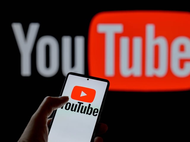 YouTube steht wegen der Verbreitung von obszönen Inhalten für Kinder unter Beschuss.
