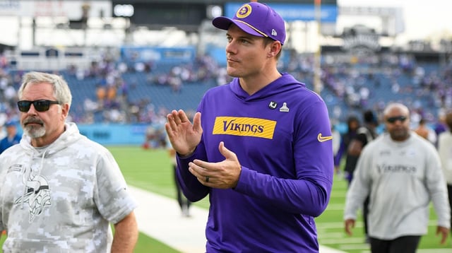 Nov 17, 2024; Nashville, Tennessee, USA; Minnesota Vikings head coach Kevin O’Connell points to the crowd as he walks off the field against the Tennessee Titans during the second half at Nissan Stadium. Mandatory Credit: Steve Roberts-Imagn Images