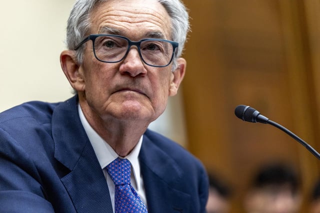 La Fed se reúne de nuevo con más presiones que nunca de Trump a Powell
