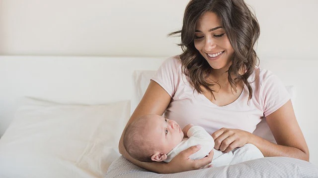 US Mother Cashes Out More Than ₹87,000 Per Month By Selling Excess Breast Milk; Report