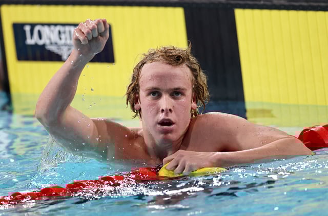 Commonwealth Games - Swimming - Men's 1500m Freestyle - Final - Sandwell Aquatics Centre, Birmingham, Britain - August 3, 2022 Australia's Sam Short celebrates after winning gold REUTERS/Stoyan Nenov/ File Photo