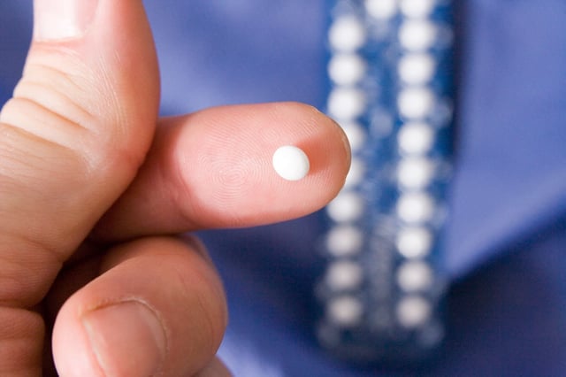 La pilule bloque le récepteur d'une protéine jouant un rôle dans la production des spermatozoïdes.