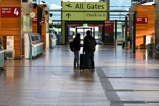 Die im Koalitionsvertrag vereinbarte Senkung der Luftverkehrsteuer ist im Entwurf für den Haushalt für das kommende Jahr nicht berücksichtigt. Die deutsche Tourismuswirtschaft kritisierte das "bei allem Verständnis für die angespannte Haushaltslage" scharf.