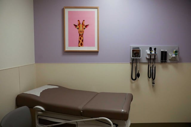 Medical experts strongly recommend flu vaccines due to potentially serious consequences, especially for young children.