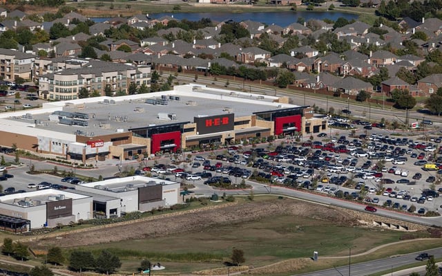 H-E-B opened its first grocery store in Tarrant County, along Heritage Trace Parkway in Alliance, in April 2024. The grocery store, seen here on Nov. 13, is helping drive more development in far north Fort Worth.