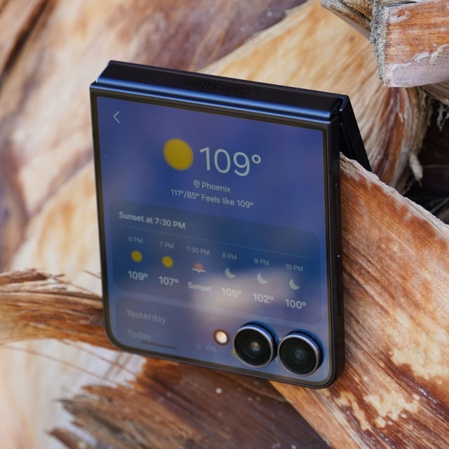 The Samsung Galaxy Z Flip 7.
