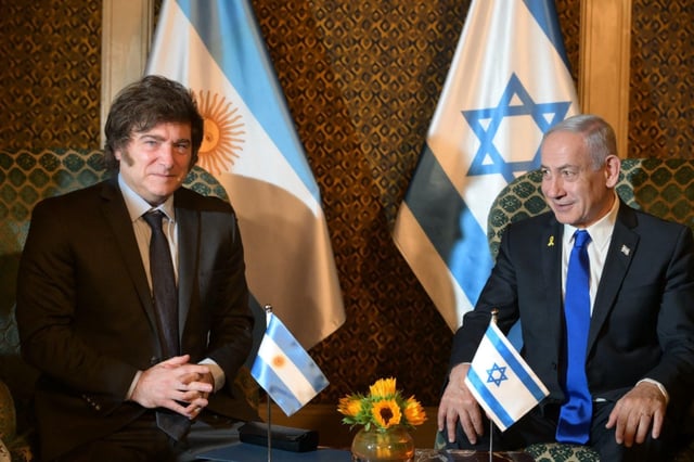 Benjamin Netanyahu y Javier Milei, en la firma de memorandum entre ambos países
