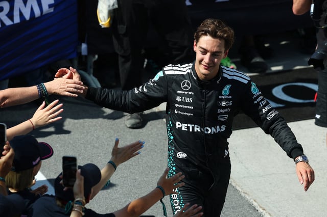 George Russell está a un paso de renovar con Mercedes en Fórmula 1; su archirrival, Max Verstappen, negociaba con la escudería alemana.
