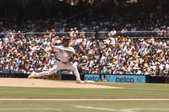 SAN DIEGO, CALIFORNIA – JULY 30: Yu Darvish #11 of the San Diego Padres pitches in the first inning during the game against New York Mets at Petco Park on July 30, 2025 in San Diego, California. (Photo by Matt Thomas/San Diego Padres/Getty Images)