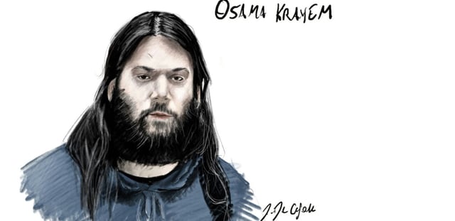Ce croquis d'adience, réalisé le 19 avril 2023, montre le jihadiste suédois Osama Krayem durant son procès devant les assises de Bruxelles pour répondre de sa participation aux attentats de mars 2016 en Belgique