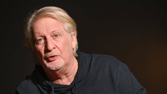 Patrick Sébastien.
