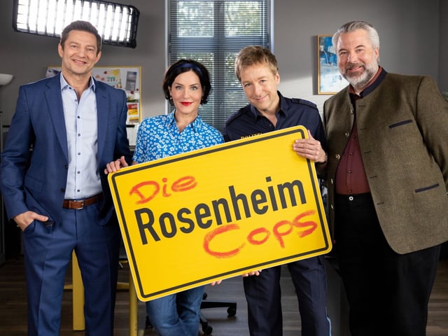Die "Rosenheim-Cops" Sven Hansen (Igor Jeftić), Miriam Stockl (Marisa Burger), Michi Mohr (Max Müller), Anton Stadler (Dieter Fischer).