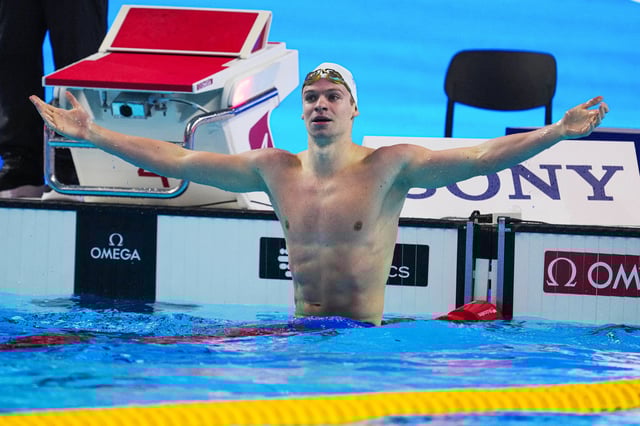 Léon Marchand décroche la médaille d’or sur le 200m 4 nages aux mondiaux de natation