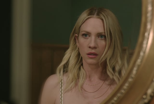 Brittany Snow in The Hunting Wives (Netflix)