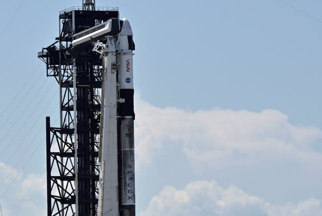 A SpaceX Crew Dragon capsule sits atop a Falcon Nine rocket at Launch Complex 39A before NASA’s Crew-11 mission to the International Space Station, in Cape Canaveral, Florida, U.S., July 30, 2025. REUTERS/Steve Nesius