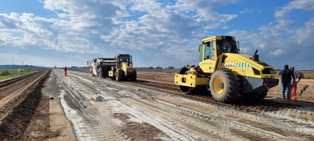 Autopista ruta 19. Dos tramos se terminaron y dos quedaron paralizados y pendientes. (Archivo)