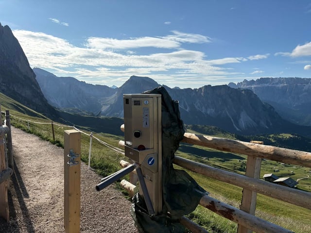 Italian landowners have installed turnstiles in the Dolomites as frustration grows with queues of tourists they say come in search of photos for Instagram.