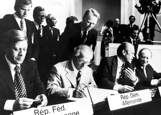Le 1er août 1975, les chefs d’États de 35 pays se réunissaient pour signer l’Accord d’Helsinki, marquant une avancée majeure vers la fin de la guerre froide.