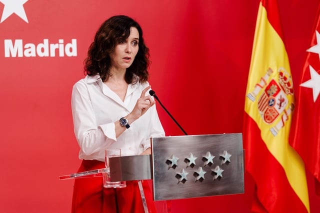 La presidenta de la Comunidad de Madrid, Isabel Díaz Ayuso, durante una comparecencia en la Real Casa de Correos.