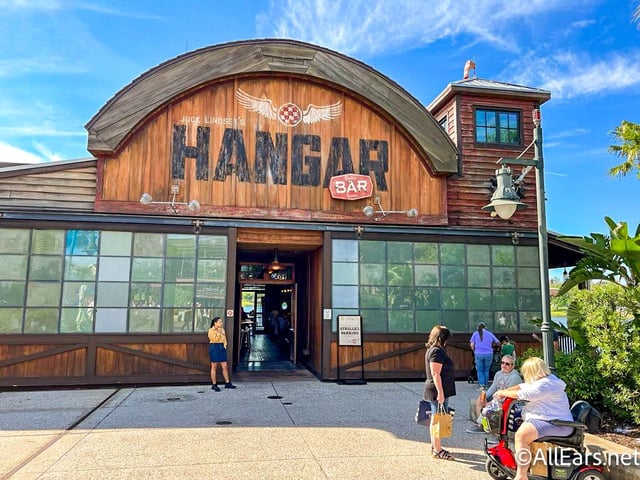 Jock Lindsey's Hangar Bar