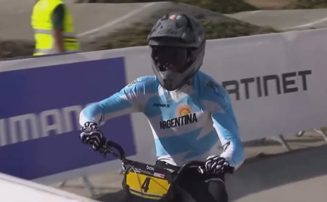 Mateo Espejo de Alta Gracia se Consagra Campeón Mundial de BMX en Copenhague. (Captura de imagen)