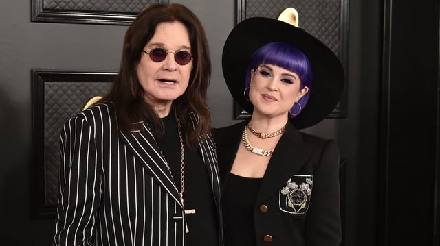 Kelly Osbourne reportedly made one final promise to her dad Ozzy before his passing.
